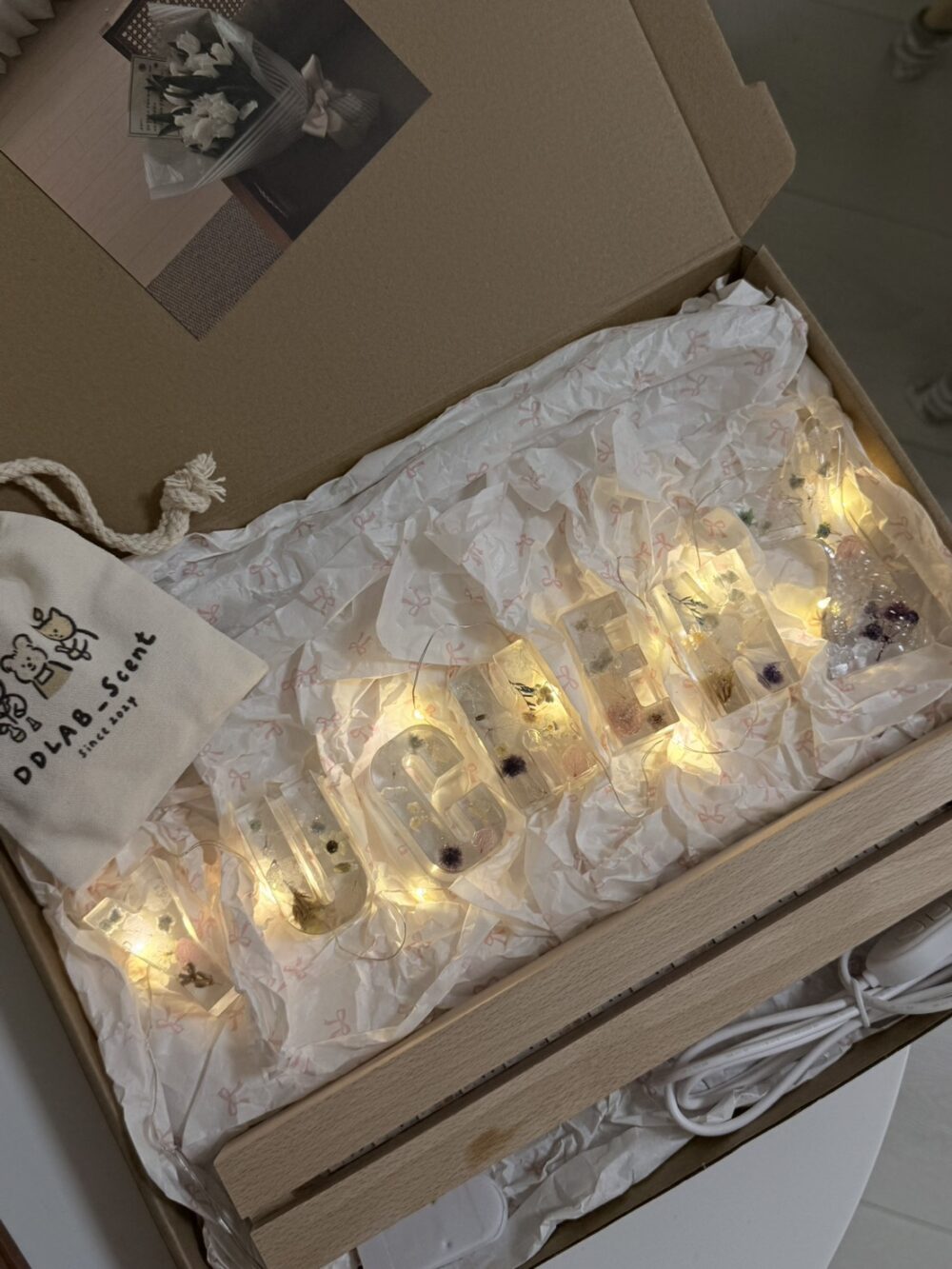 ꒰ ♡ ꒱˚ 水晶乾燥花字母小夜燈 體驗